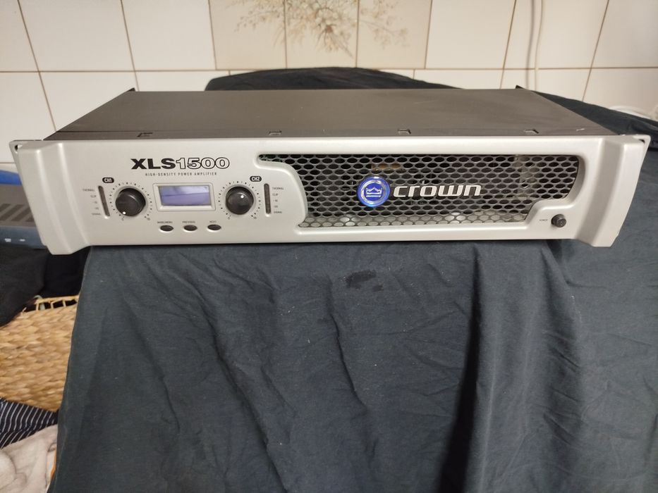 CROWN Xls 1500 POWER AMPLITUNER wzmacniacz mocy