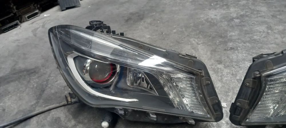 Farois Frente Mercedes W 205 Ano 2016