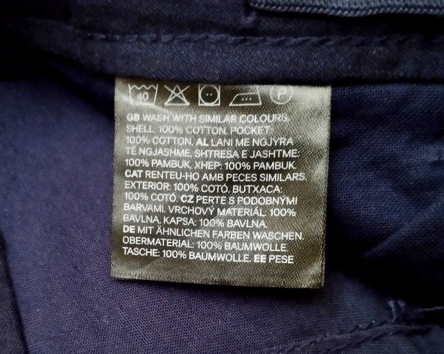 Нові жіночі шорти H&M