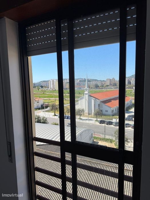 T2 com garagem, segurança e 86m² em Setúbal