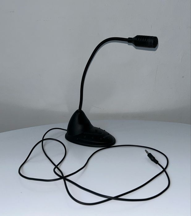 Микрофон настольный проводной vinga mico20 black