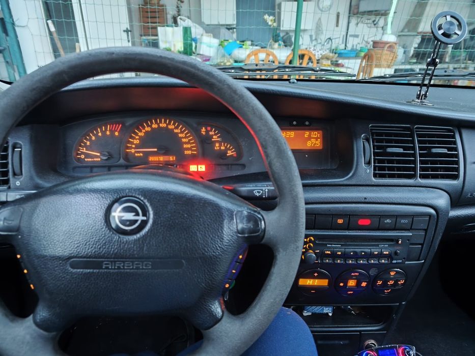 Opel Vectra B Ano 2000