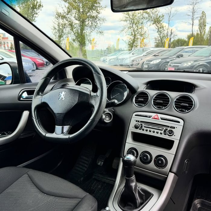 Peugeot 308 - 1.6 Бензин МКПП
