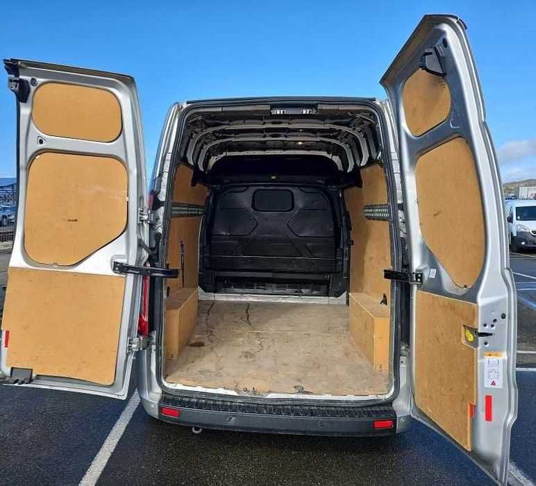 Mudanças, transporte, aluguer