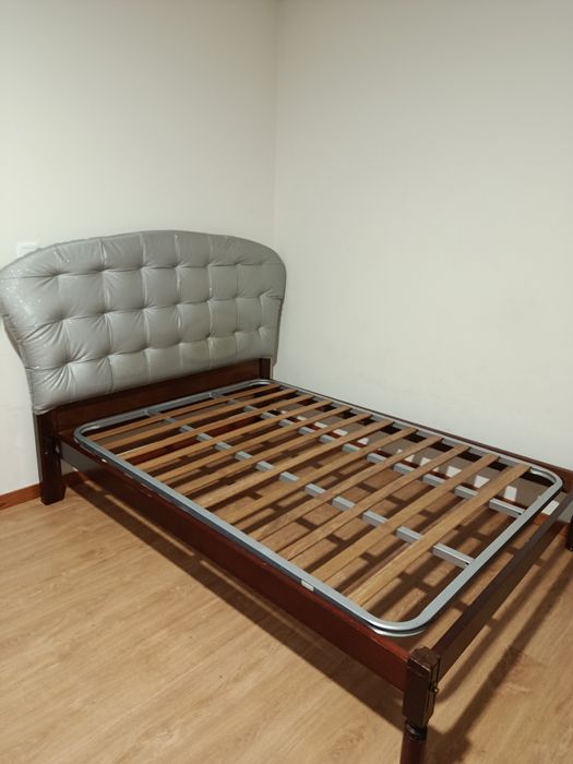 Cama casal Madeira