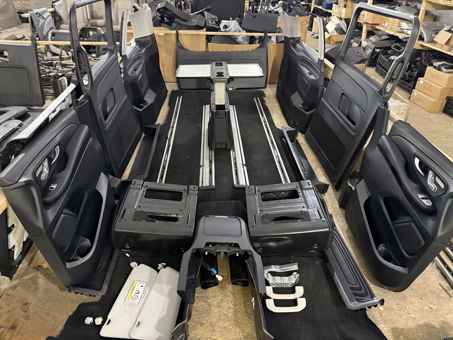 Салон сидіння карти потолок обшивки підлога Mercedes Vito V-class W447