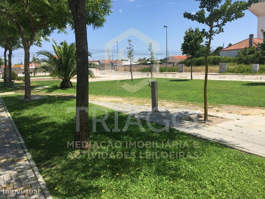 Terreno Urbano para Construção de Moradia