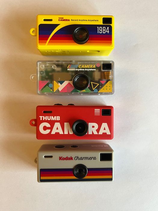 Aparat Thumb Camera Keychain breloczek jak Kodak Charmera Żółty