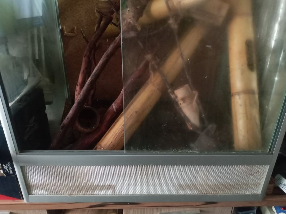 Продам террариум