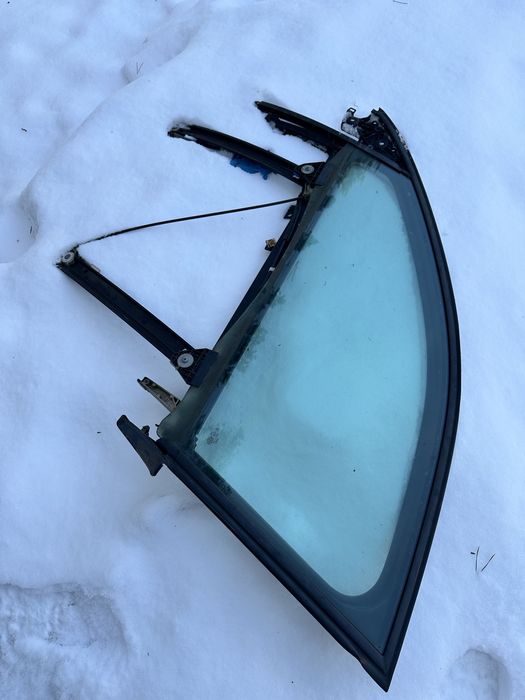 Lewa szyba do audi A4 B6 kombi 2003r