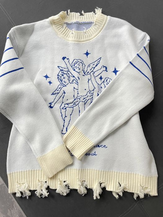 Светр янголи рвані краї