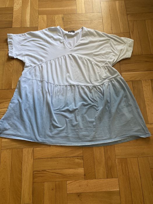 Sukienka falbany błekitna.