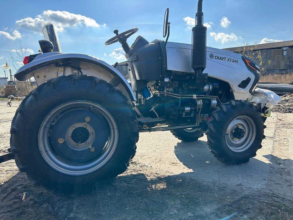 Мінітрактор СКАУТ 244 Ведучій передок доставка Двигун КМ 385 МАСЛА