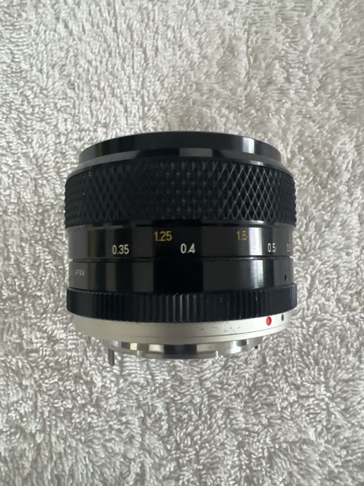 Obiektyw YUS 1:2.8  28mm