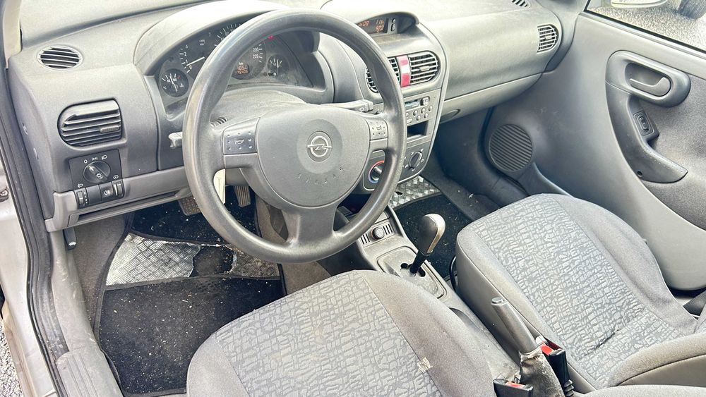 Opel Corsa 1.2 Automático Só Para Peças