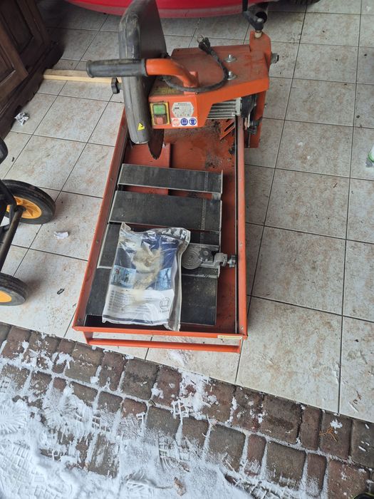 Piła do cięcia kostki lub przycinanie Husqvarna TS400F