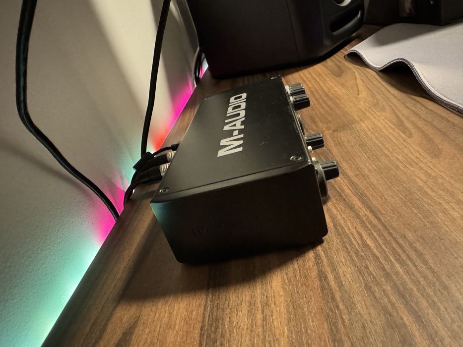 Placa de áudio – M-Audio M-Track Plus