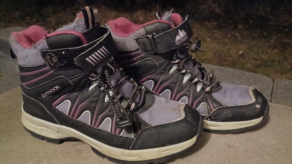 Sprzedam buty trekkingowe