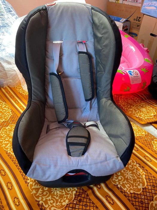 Продам дитяче автокрісло Ramatti 9–18 кг
