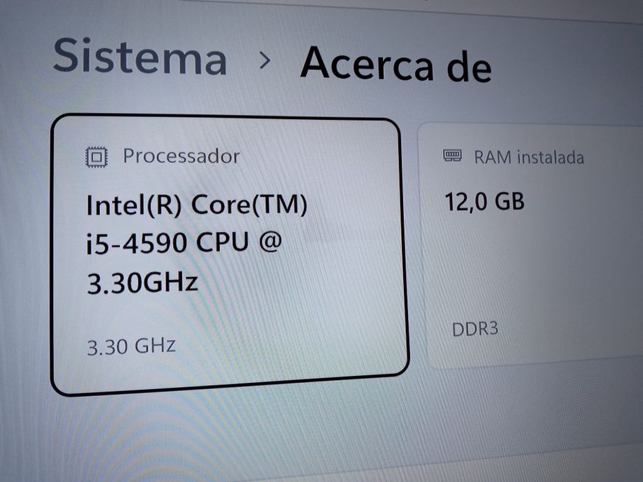 Bundle Intel Core i5, Motherboard ASUS, 4GB RAM, Porta SSD NVMe M2