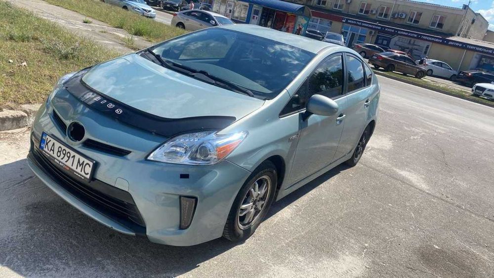 Оренда Toyota Prius 2013 р.в. Викуп. Найкращі умови. Київ таксі.