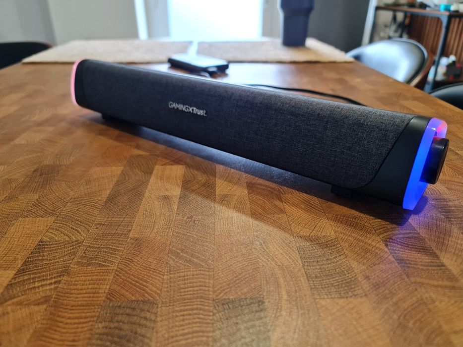 Soundbar Gaming Trust GXT RGB – Pouco uso