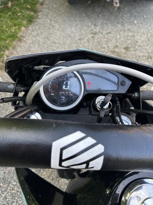 Дуже хороший Geon x-road light 2025