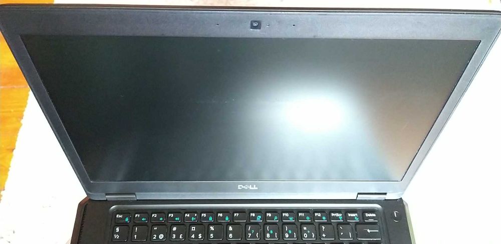 laptop Dell latitude 5490