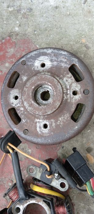 Продам два магніто на скутер Хонда діо 27