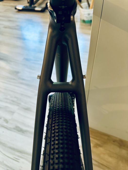 Rower LOCA, GRAVEL Shimano GRX810