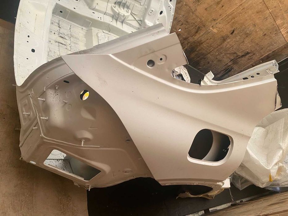 Задні крила, четверть, задня частина Mercedes-Benz GLE 167