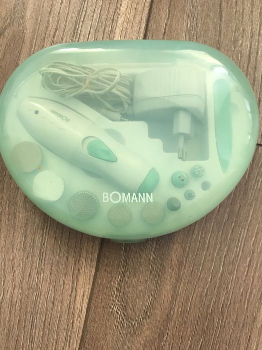 Маникюрный набор Bomann