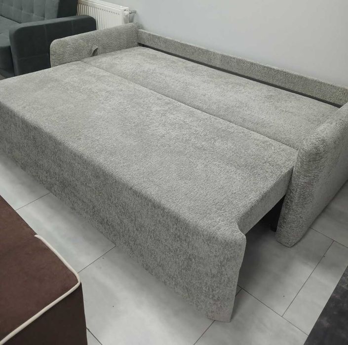 Диван з спальним місцем 150×192