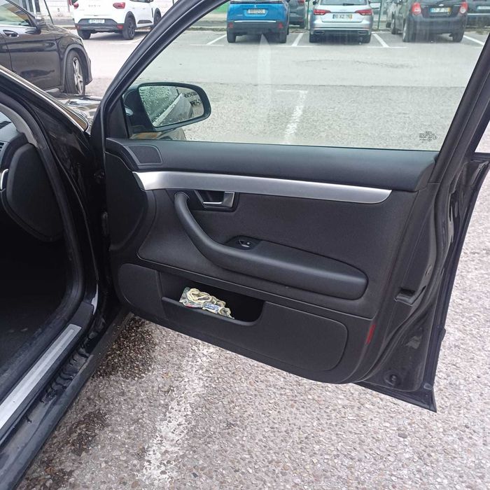 Audi A4 B7 2.0 versão 170cv