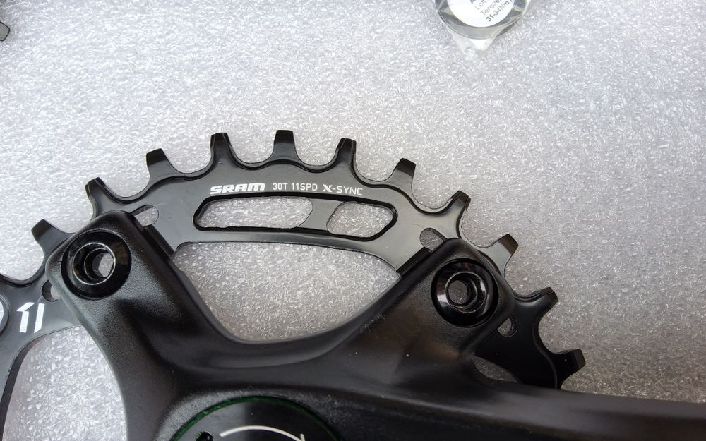 Нові шатуни SRAM NX  BB30/PF BB30