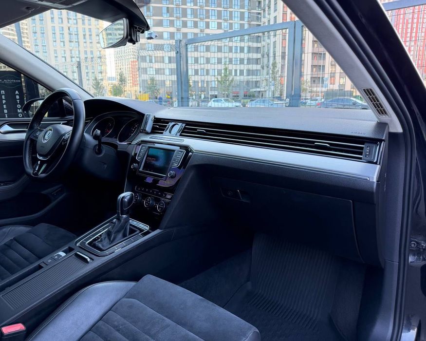 Volkswagen Passat B8 Highline