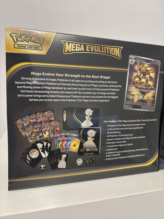 Elite trainer box mega evolutions gardevoir