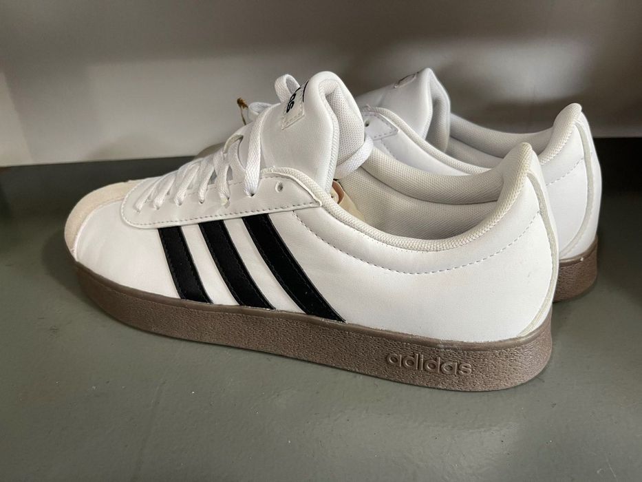Кросівки - кеди Adidas - нові , оригінальні ( 42 розмір