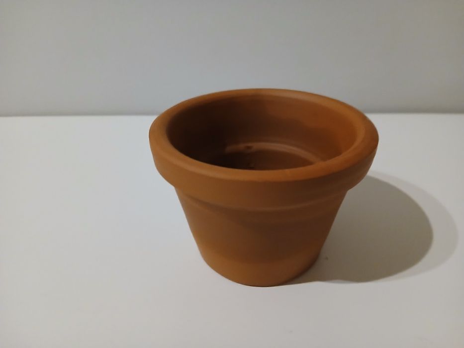 Mini vaso de barro