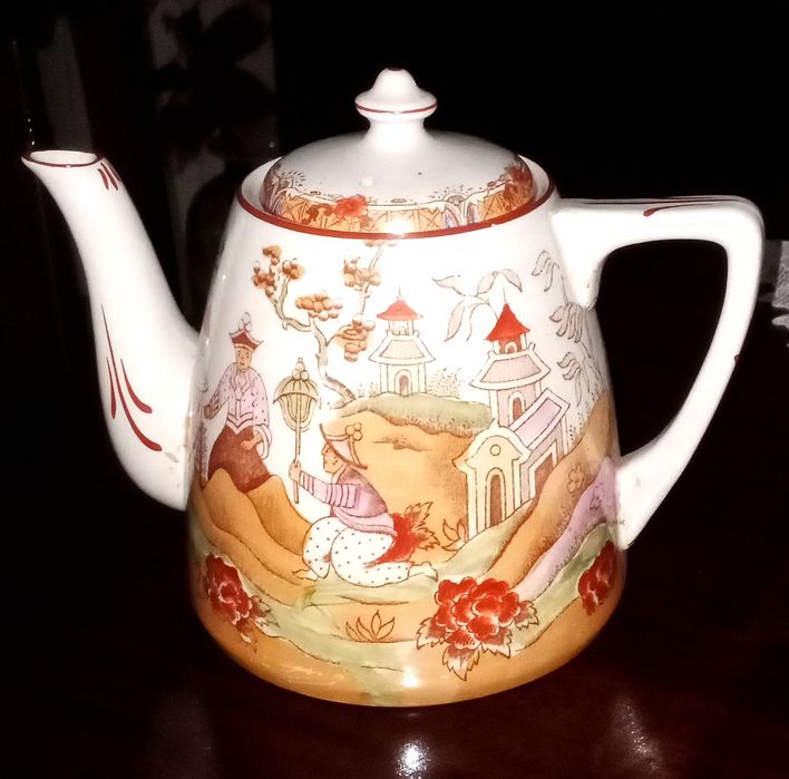 Cafeteira Sacavém  Motivo Pagode e Vista Alegre