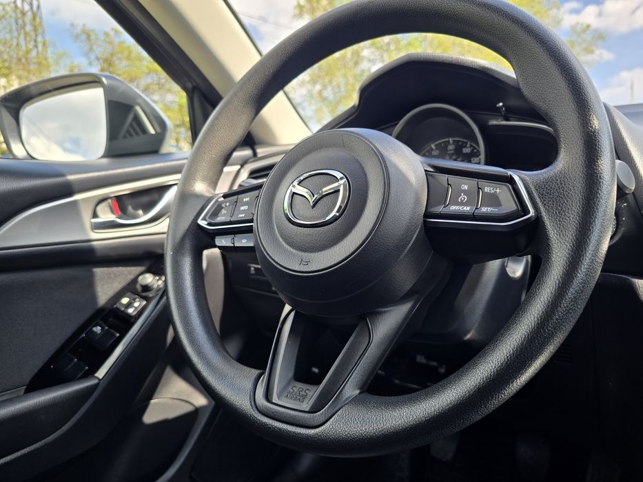 Продам Mazda 3 2017 рік 95тис км пробіг 2.0 бензин