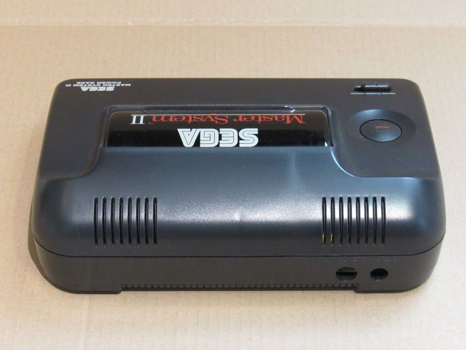 Consola Sega Master System II Sonic em caixa