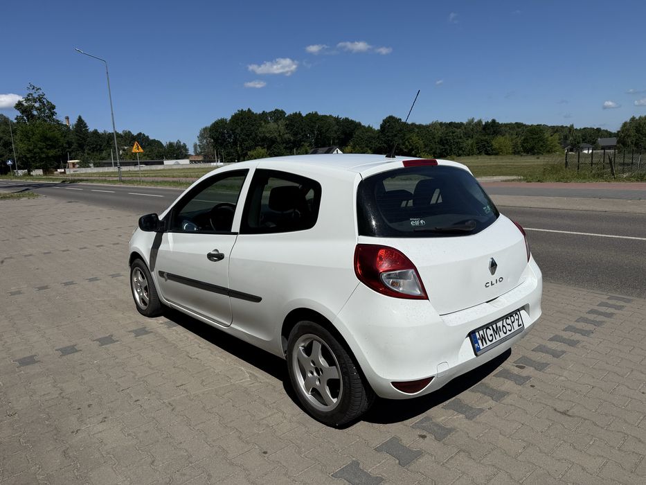Renault Clio !!! Benzyna