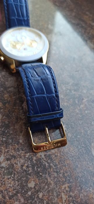 Zegarek Tommy Hilfiger elegancki niebieski złoty biały