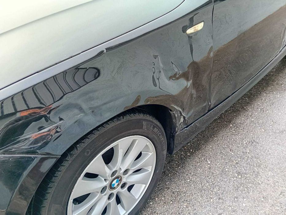 BMW 118 D ( pequeno sinistro )