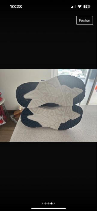 Sapatilhas azuis  26