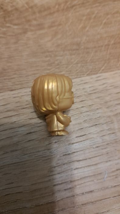 Limitowany złoty harry potter z 2023/2024