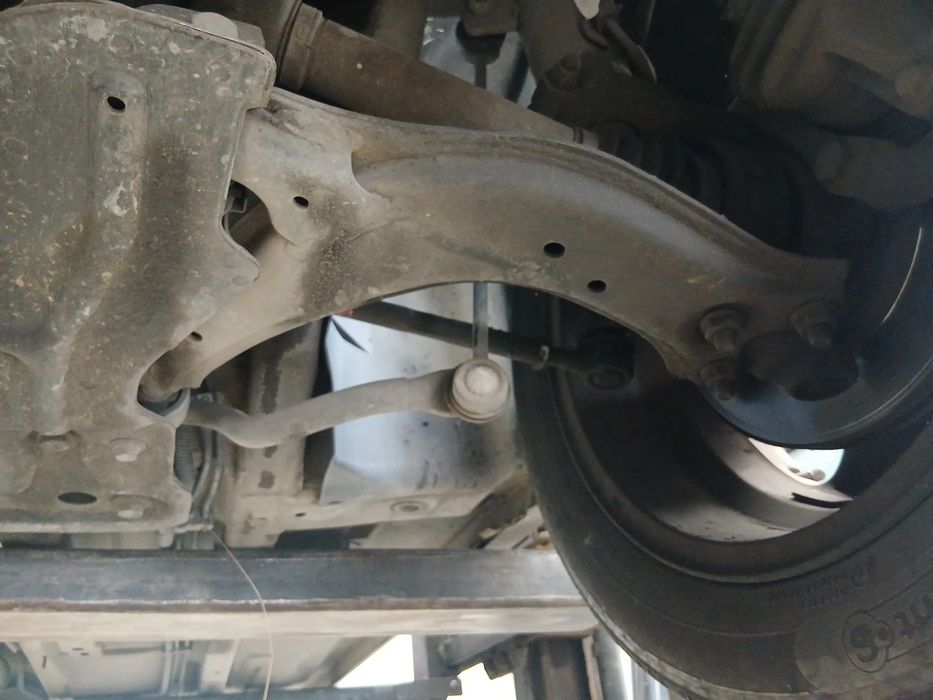 Braço de suspensão frente esquerdo CITROËN XSara Break (N2)