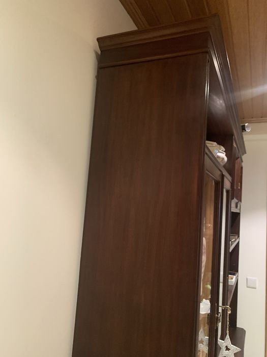 Móvel de sala ou escritório, em mogno