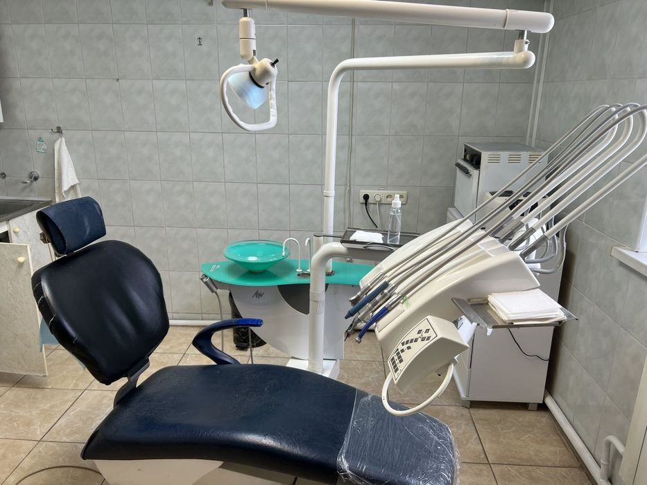 Продам стоматологічну установку